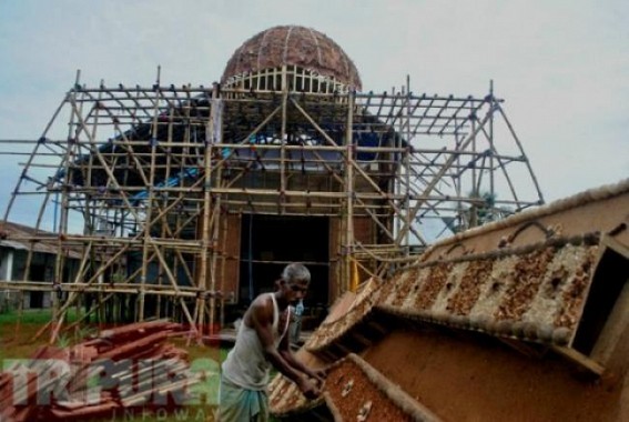 Puja Dairy: Chatro Bandhu Club focuses on old age home Puja Dairy: Chatro Bandhu Club focuses on old age home